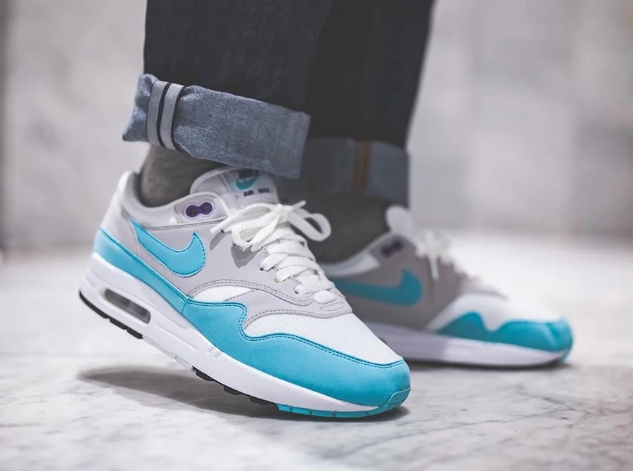 Nike air max one store sale